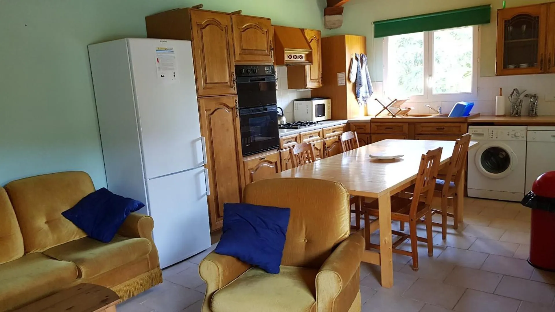 Holiday home Gite Complex Near Mirepoix In The Pyrenees Limbrassac